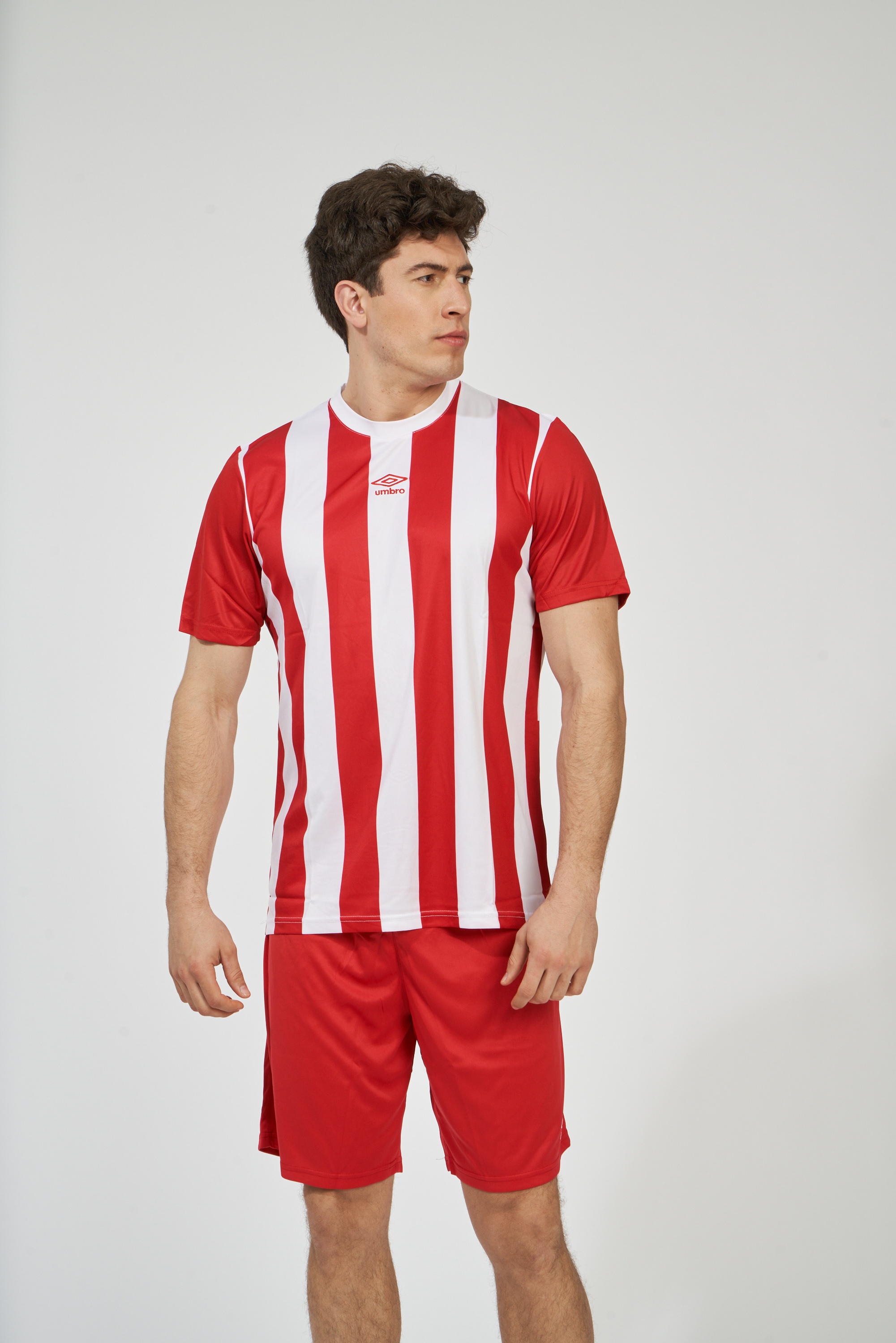 Camiseta Umbro Brave Roja / Blanca Adulto
