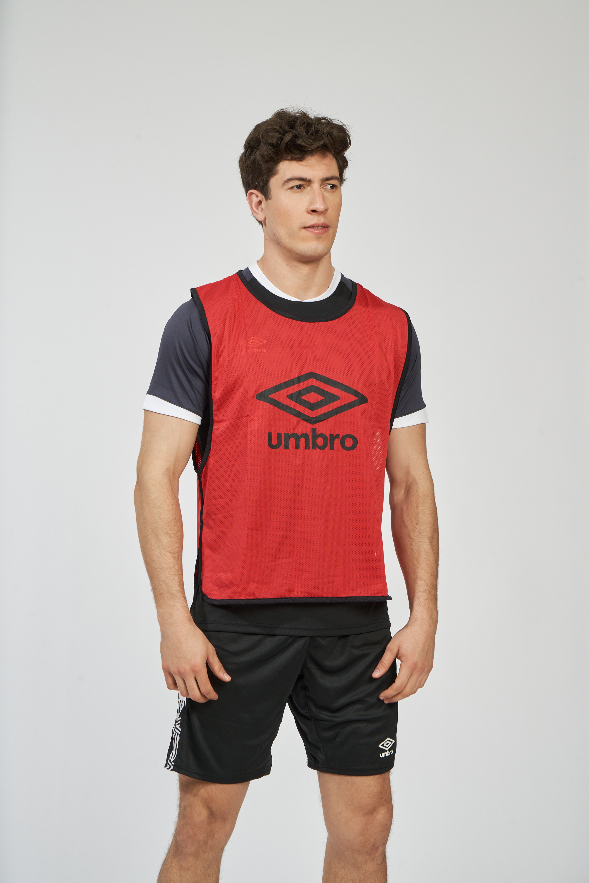 Peto Umbro Hunter Rojo Adulto
