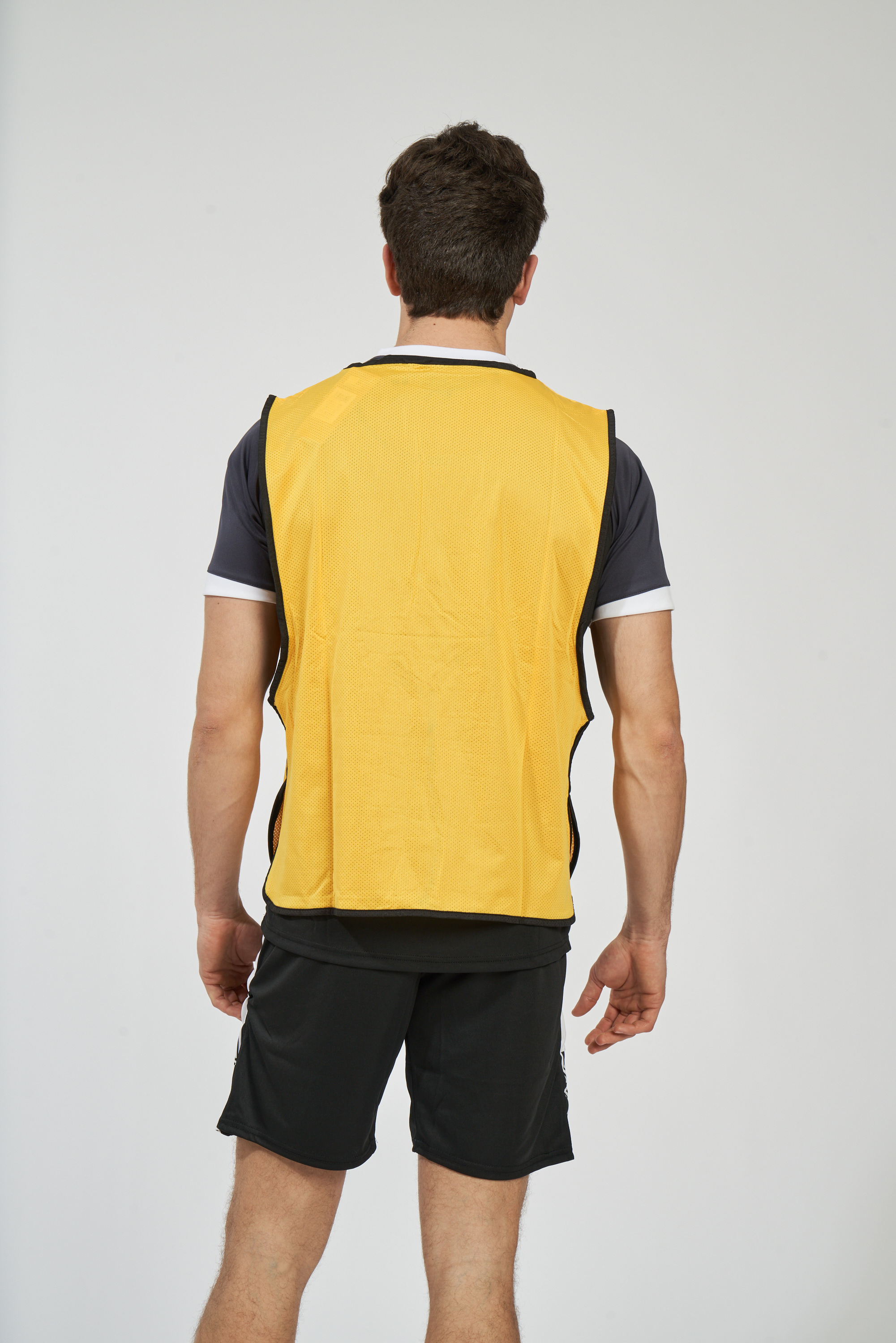 Peto Umbro Hunter Amarillo Adulto