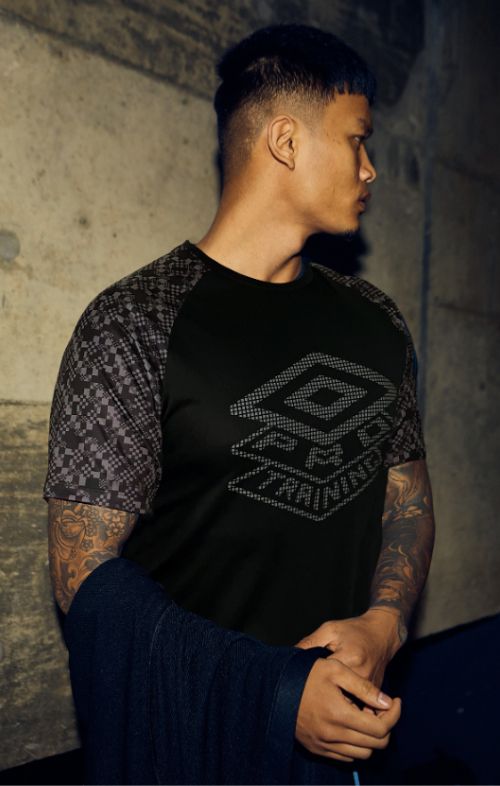 Camiseta Umbro Pro Training Active Graphic Sleeve Jersey Black / Gunmetal